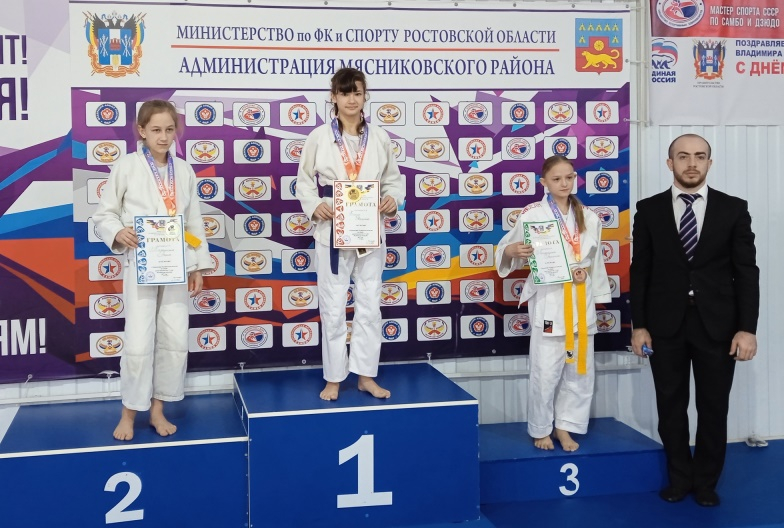Таганрогские спортсмены - призёры в областном Первенстве по дзюдо