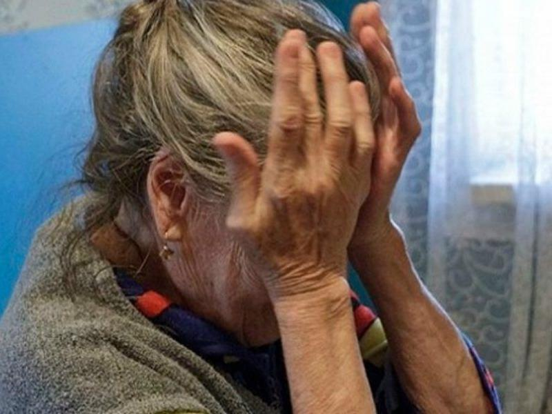 В Таганроге самой уязвимой и незащищенной социальной группой для мошенников стали пенсионеры