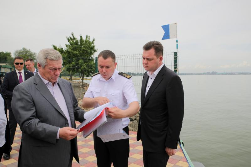 «Мы договорились, что летом причал будет готов к приему судов»: Василий Голубев побывал в морском порту Таганрога