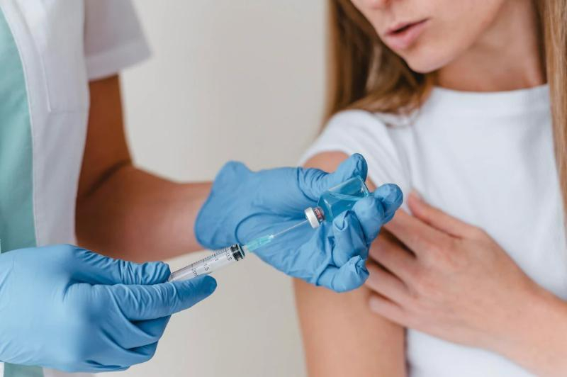 Более 40% населения сделали прививки от гриппа в Таганроге
