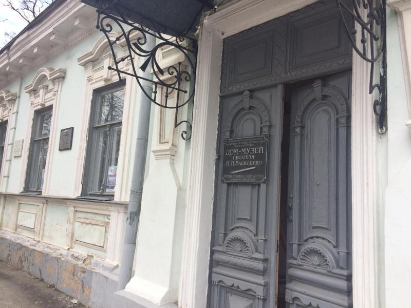 «Лег учителем, встал писателем» - дом-музей И.Василенко отремонтируют в Таганроге