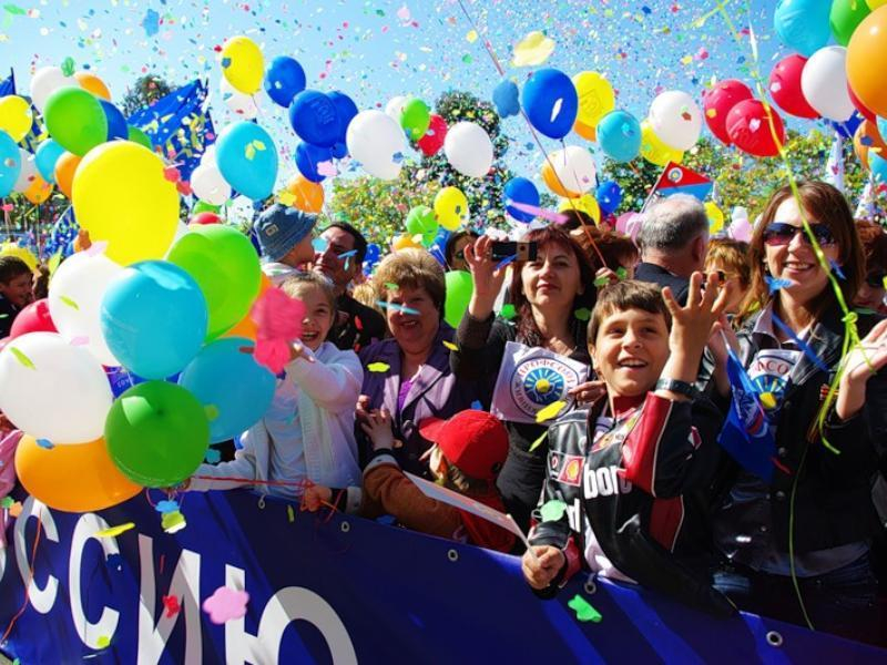 Таганрожцев ожидает марафон праздничных мероприятий на майские выходные