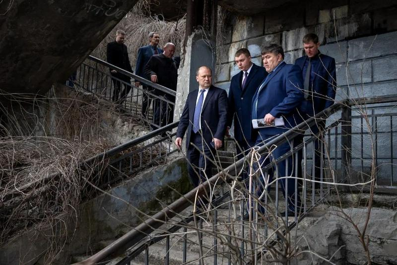 Ряд оперативных решений: Таганрог посетила группа губернаторского контроля