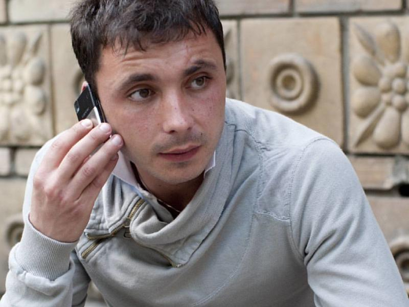 22-летний таганрожец попался на удочку телефонных мошенников и потерял 250 тысяч