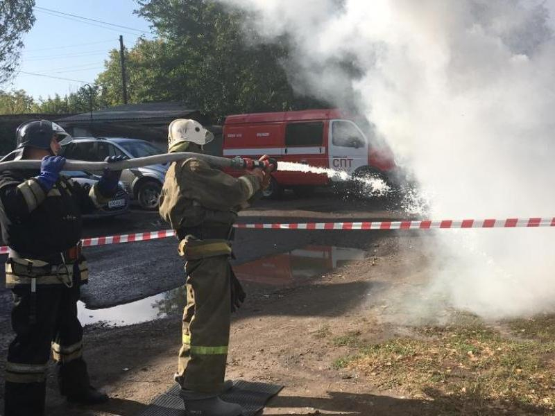 Пожарные Таганрога тренировались ликвидировать хлор от «Водоканала»