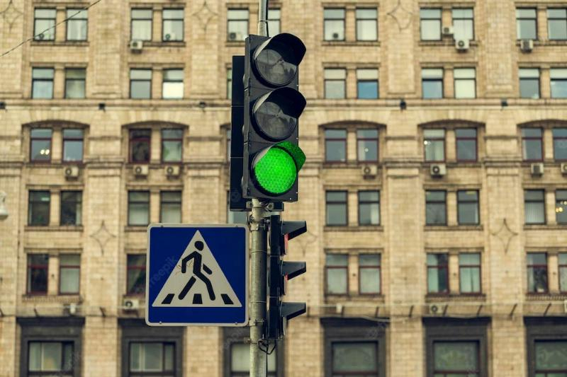 В Таганроге увеличат время работы зеленых сигналов светофоров