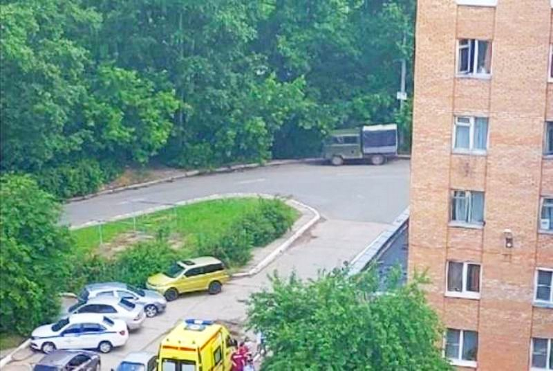 Жительница Таганрога выпала из окна на 11-м этаже