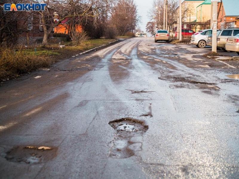 Ремонт дорог в Таганроге продолжится в следующем году