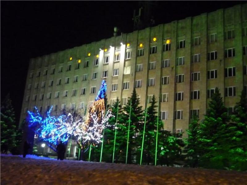 Компания из Твери в Новый год украсит администрацию Таганрога за 153 тысячи рублей