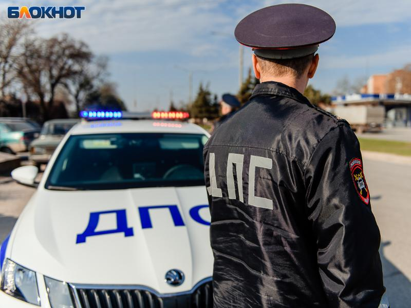 90 сотрудников ГИБДД Ростовской области задержаны