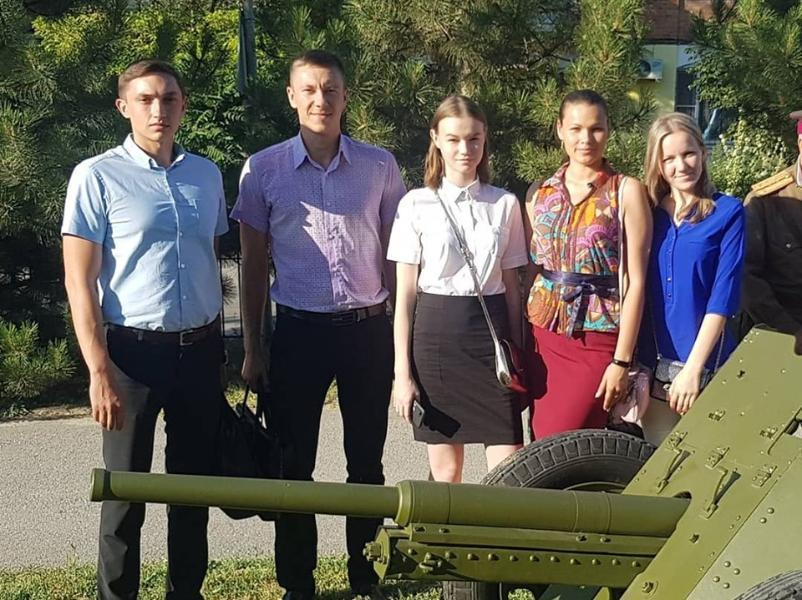 В Таганроге состоялась патриотическая акция «Построим музей вместе»