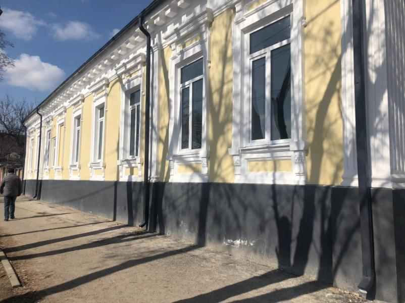 Еще 9 млн рублей готова выделить администрация Таганрога для ремонта здания бывшего детского дома