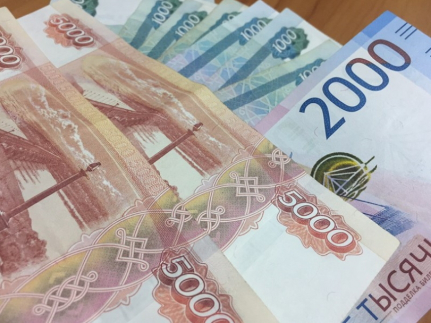 Таганрожцам рассказали о выплатах при рождении третьего и последующих детей