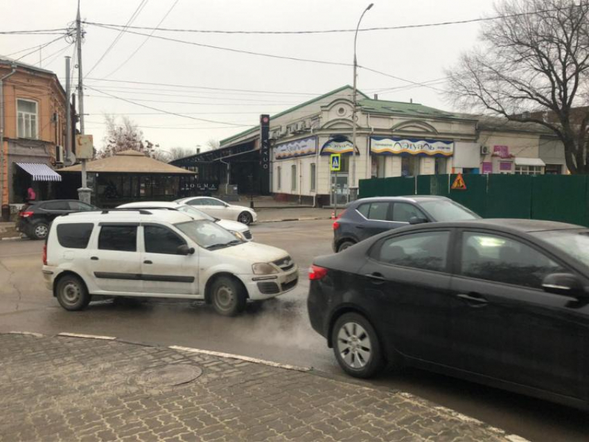  «К новому году мы  снимем все ограничения с работ»: в Таганроге продолжаются восстановительные работы на самотечном коллекторе