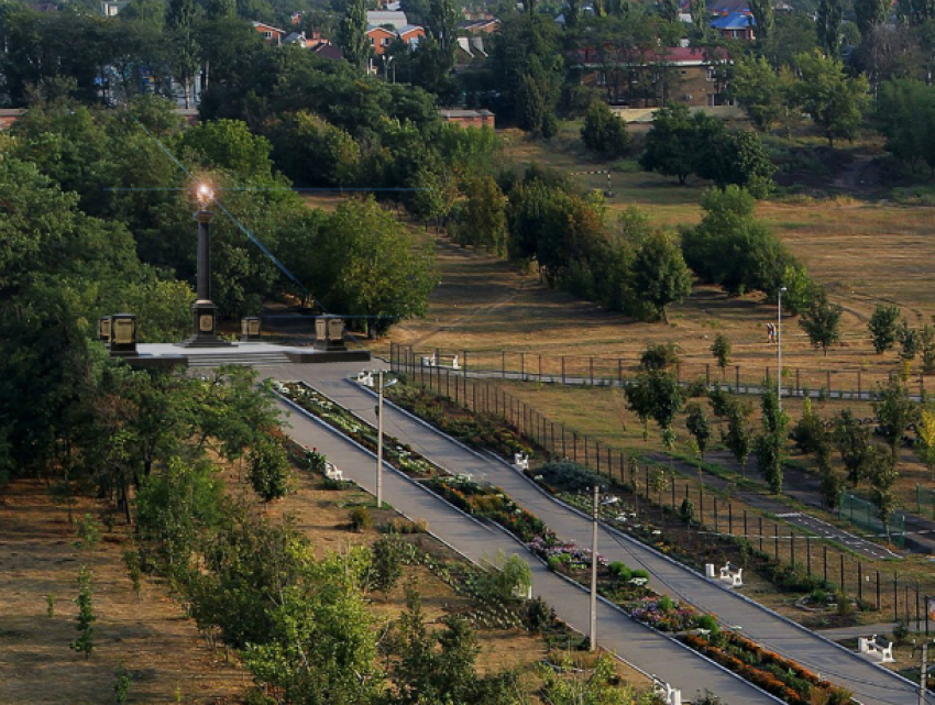 В Таганроге депутаты  согласились  соединить два парка