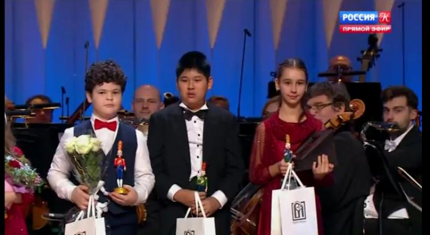 Таганроженка завоевала серебро и голоса тысяч зрителей на международном конкурсе 