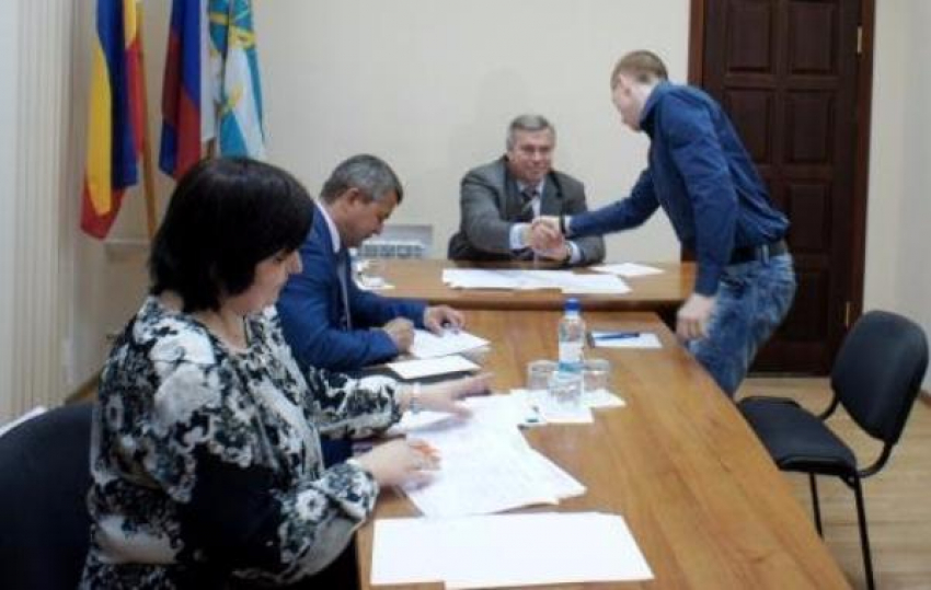 Губернатор Ростовской области решил проблему с жильем двух таганрожцев