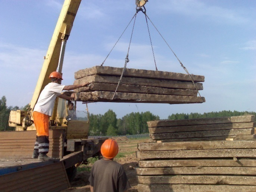 Мужчина в Ростовской области  похитил более 100 бетонных плит