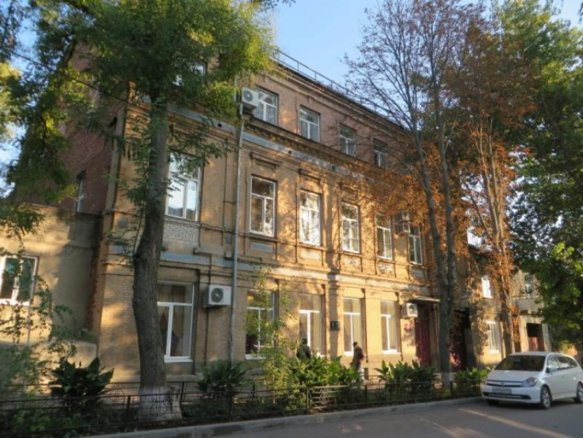 Новое оборудование на 6 млн рублей получила школа искусств Таганрога