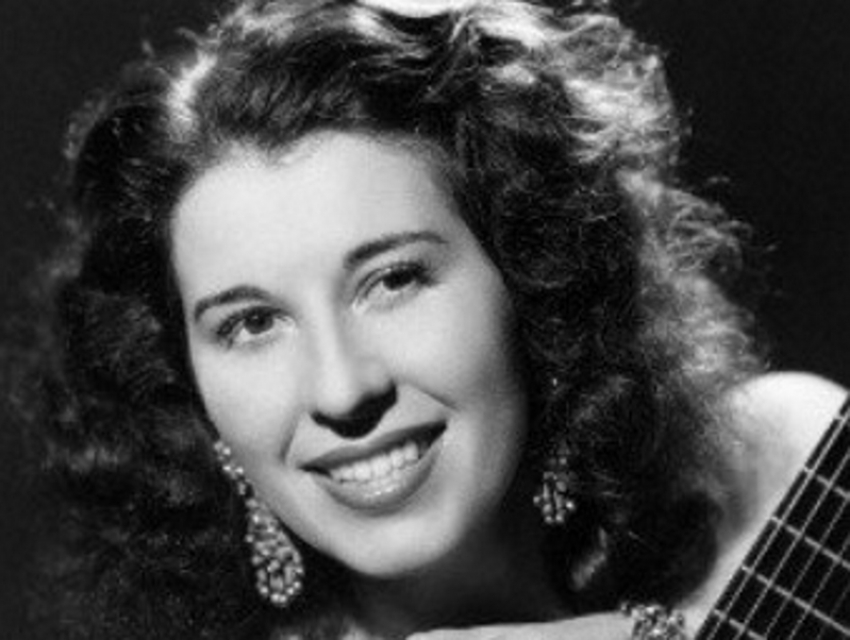 Анна Марли из рода Алфераки: как наша девочка покорила Францию