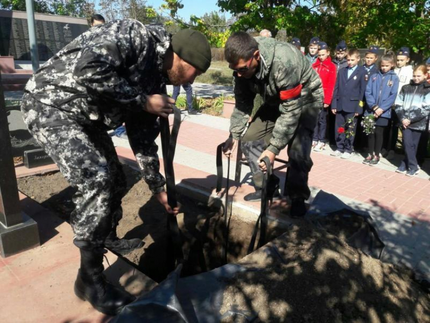 В Нелиновском районе прошло захоронение неизвестного солдата