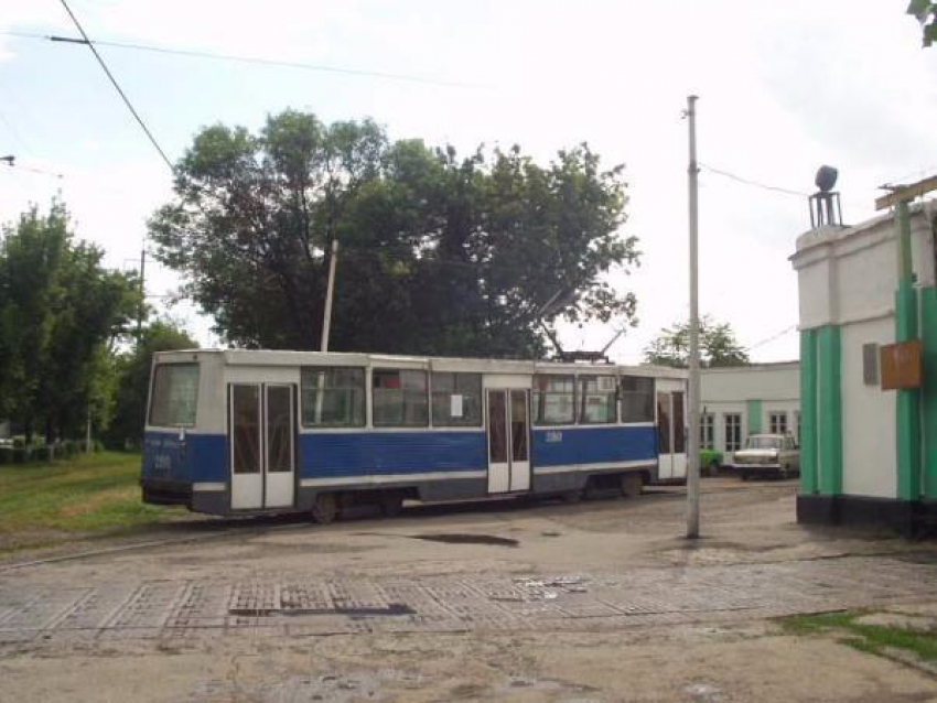 В Таганроге трамвайное ДЕПО пострадало от огня