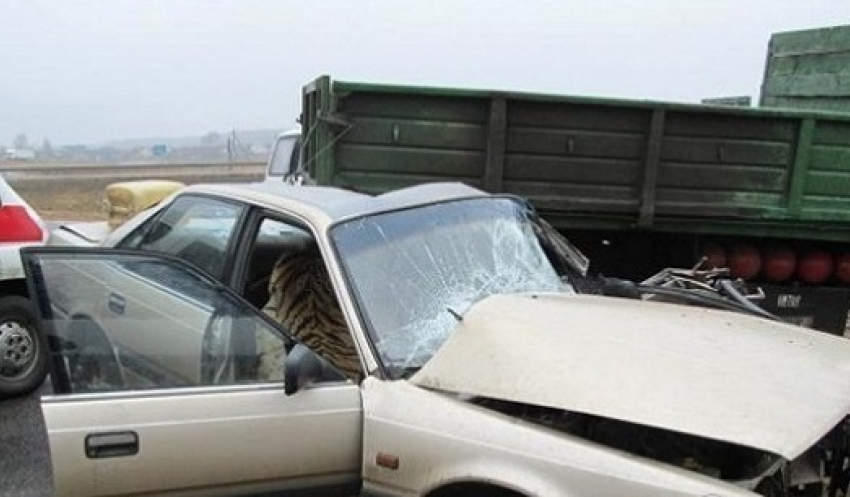 На трассе Таганрог-Мариуполь в ДТП пострадал водитель «Тойоты»