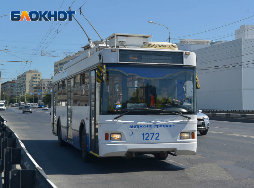 В Таганроге на месяц перестанут работать два троллейбусных маршрута