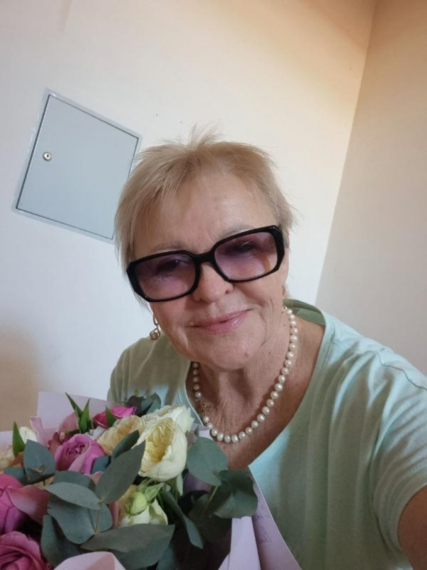 Рома Зверь поздравил таганрогских женщин и не забыл про любимую маму