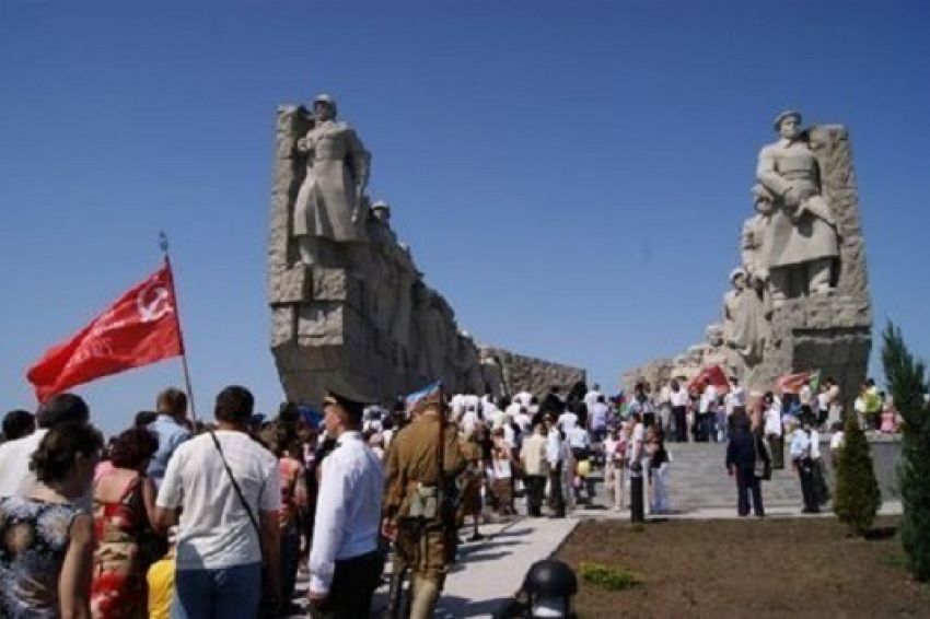 Таганрог признан самым дешевым для туристов городом воинской славы