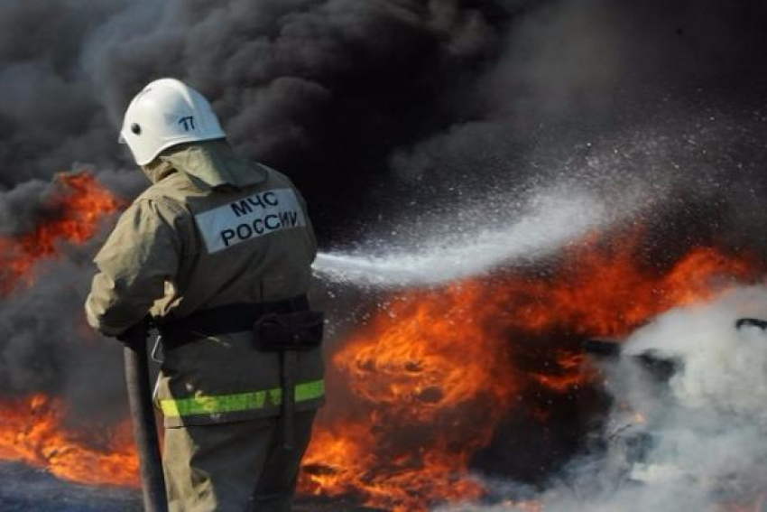 Массовое сожжение чужого имущества устроили вандалы в Таганроге