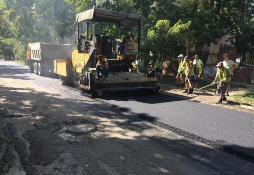 Капитальный ремонт дорог продлится в Таганроге до 2024 года