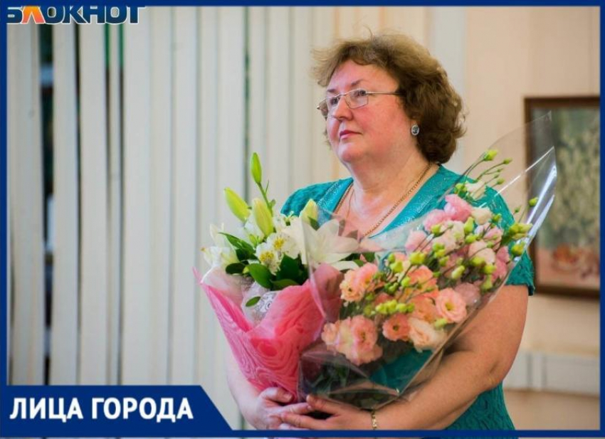 Художник Елена Лезина: жизнь, посвященная цветам