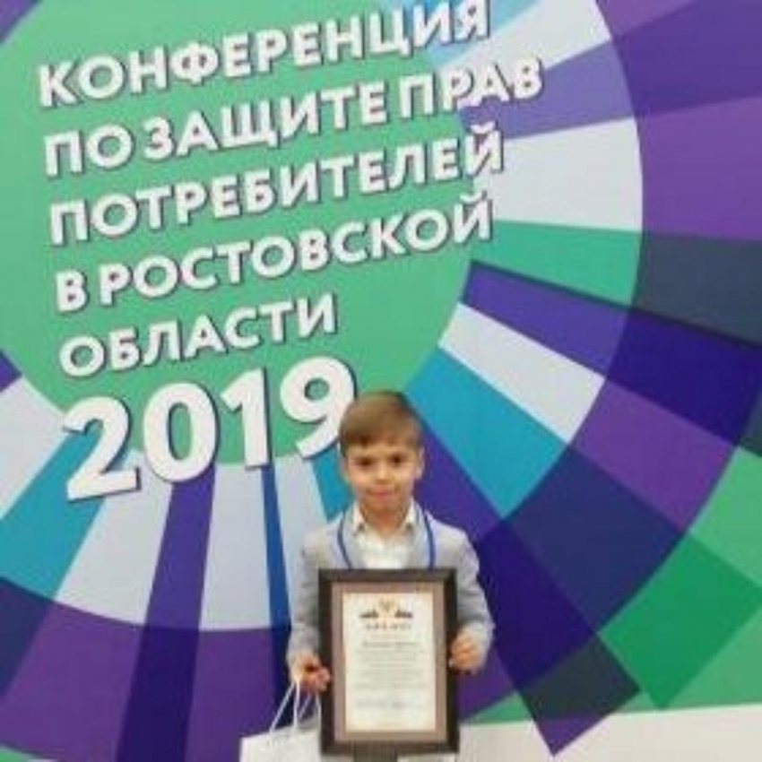 Недетская тема в конкурсе рисунков для таганрогских малышей