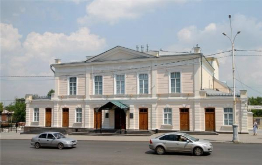 Таганрогский театр имени Чехова получит новое оборудование 