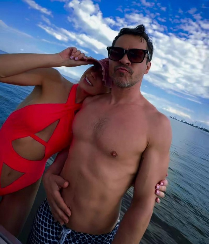 Молодая жена жалуется на таганрогского актёра Деревянко