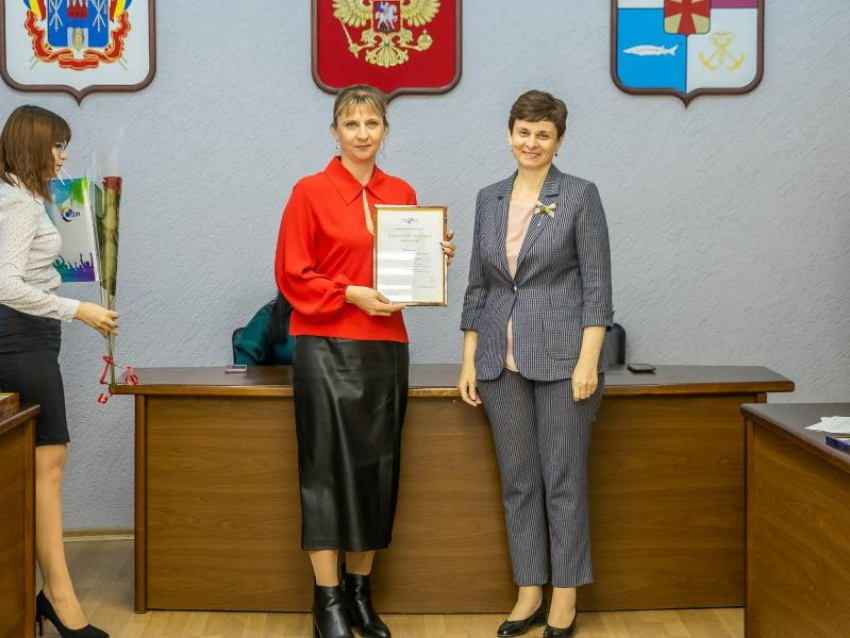 Накануне Дня волонтера в Таганроге чествовали добровольцев