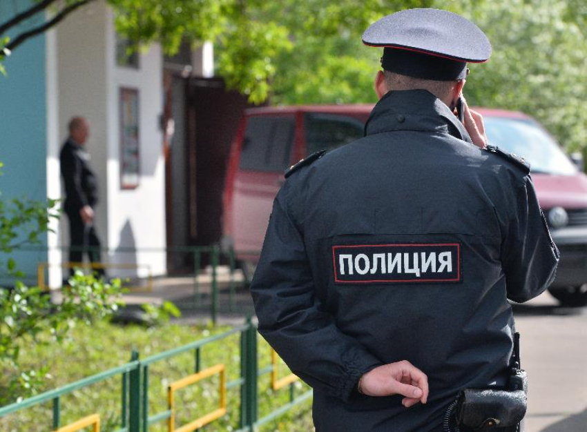 Сотрудники полиции задержали наркосбытчика в Таганроге