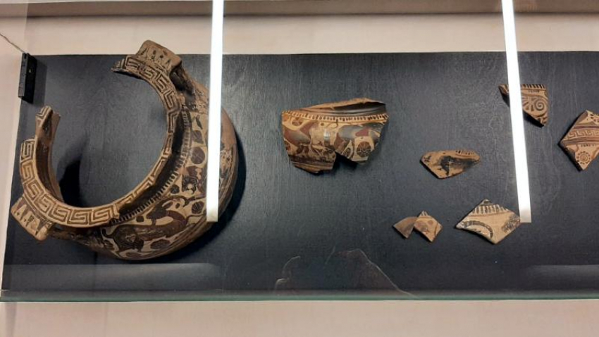 Древние артефакты из таганрогской коллекции попали на выставку в Нижнем Новгороде