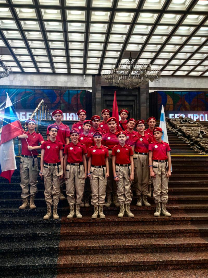 Школьники из Таганрога заняли призовые места на всероссийском патриотическом конкурсе в Москве