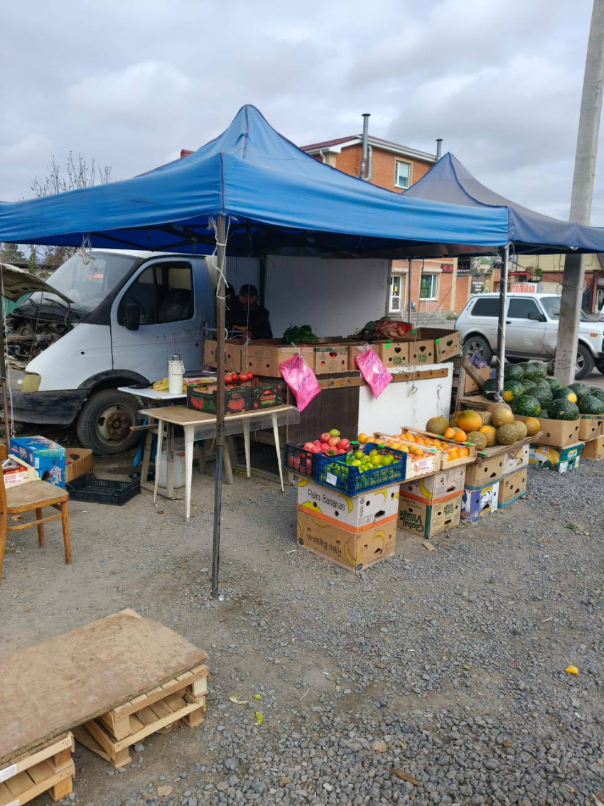 Незаконный бизнес под прицелом: какие нарушения вскрыла проверка несанкционированной торговли в Таганроге