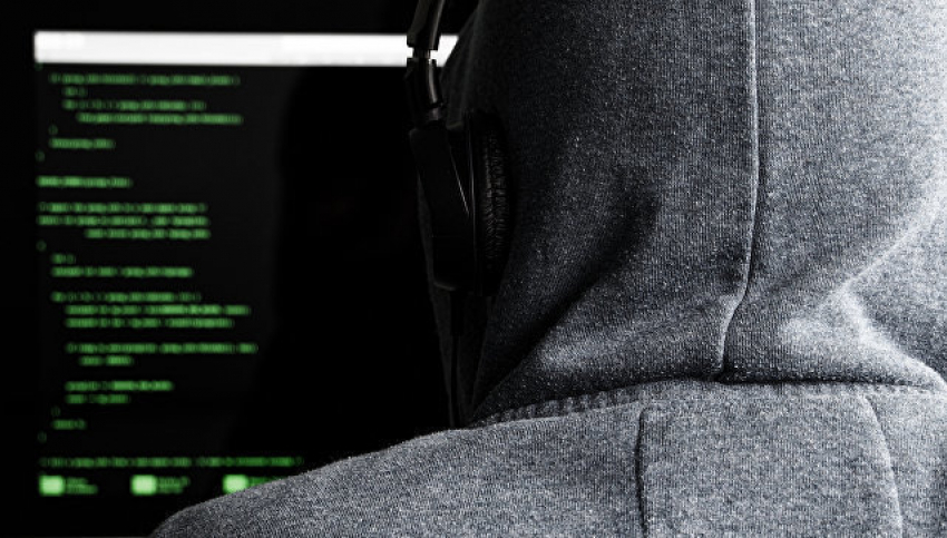 Таганрогского программиста задержали в Испании по подозрению в хакерстве 