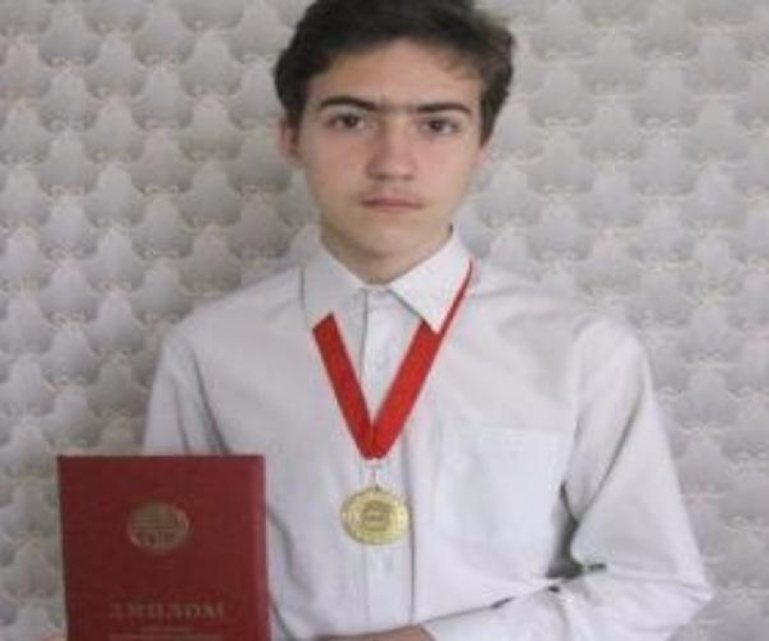 Девятиклассник своими знаниями прославил Таганрог на всю страну