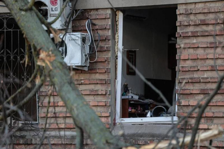 В Таганроге продолжается ликвидация последствий вражеской атаки