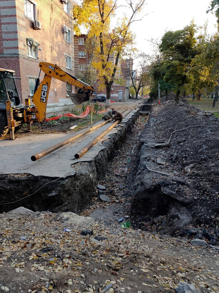 В Таганроге завершили запуск отопления, а потом уже приступили к масштабному ремонту теплосетей