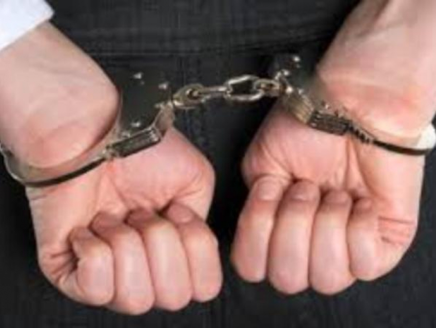 В Матвеево-Курганском районе задержан подозреваемый в краже крупной суммы
