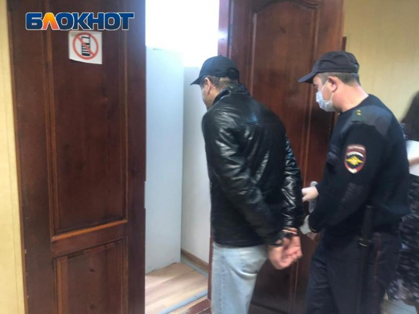 Прямо сейчас в Таганроге судят Жорика Хачунца