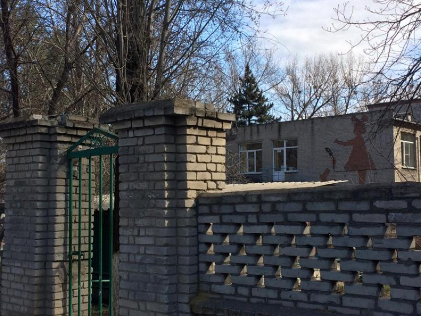 Образовательные учреждения Таганрога переведены на особый режим работы