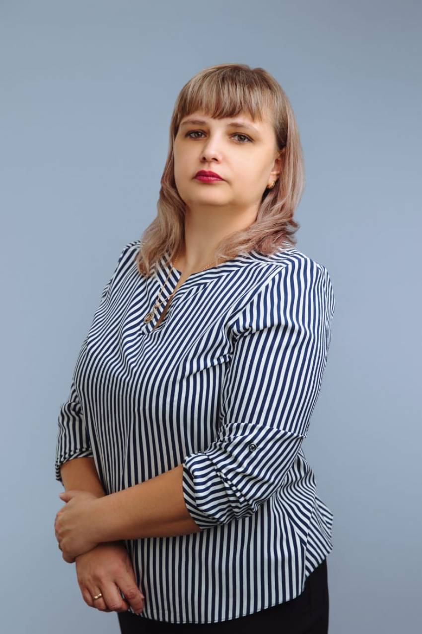 Поздравляем Светлану Лёгкую, сотрудника таганрогского детсада «Клубнички"