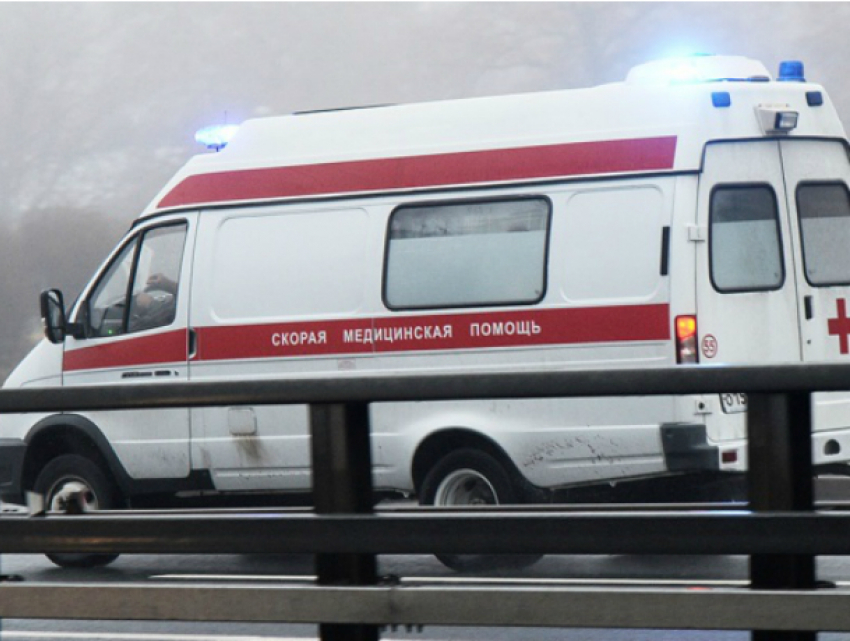 В ДТП с пассажирским автобусом в Ростовской области погибла женщина